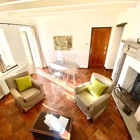 Casa Del Apartment